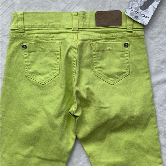 Colombian Jeans - Picture 11 of 16